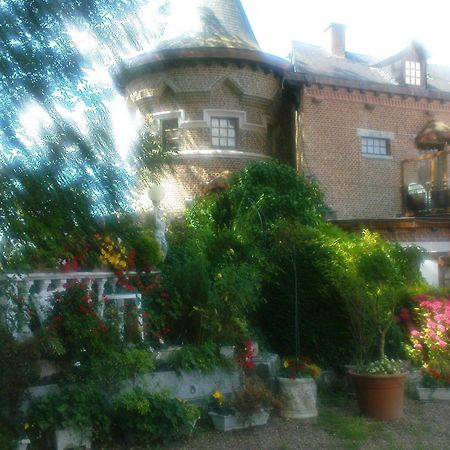Chateau La Tour Du Roy Vervins Kültér fotó