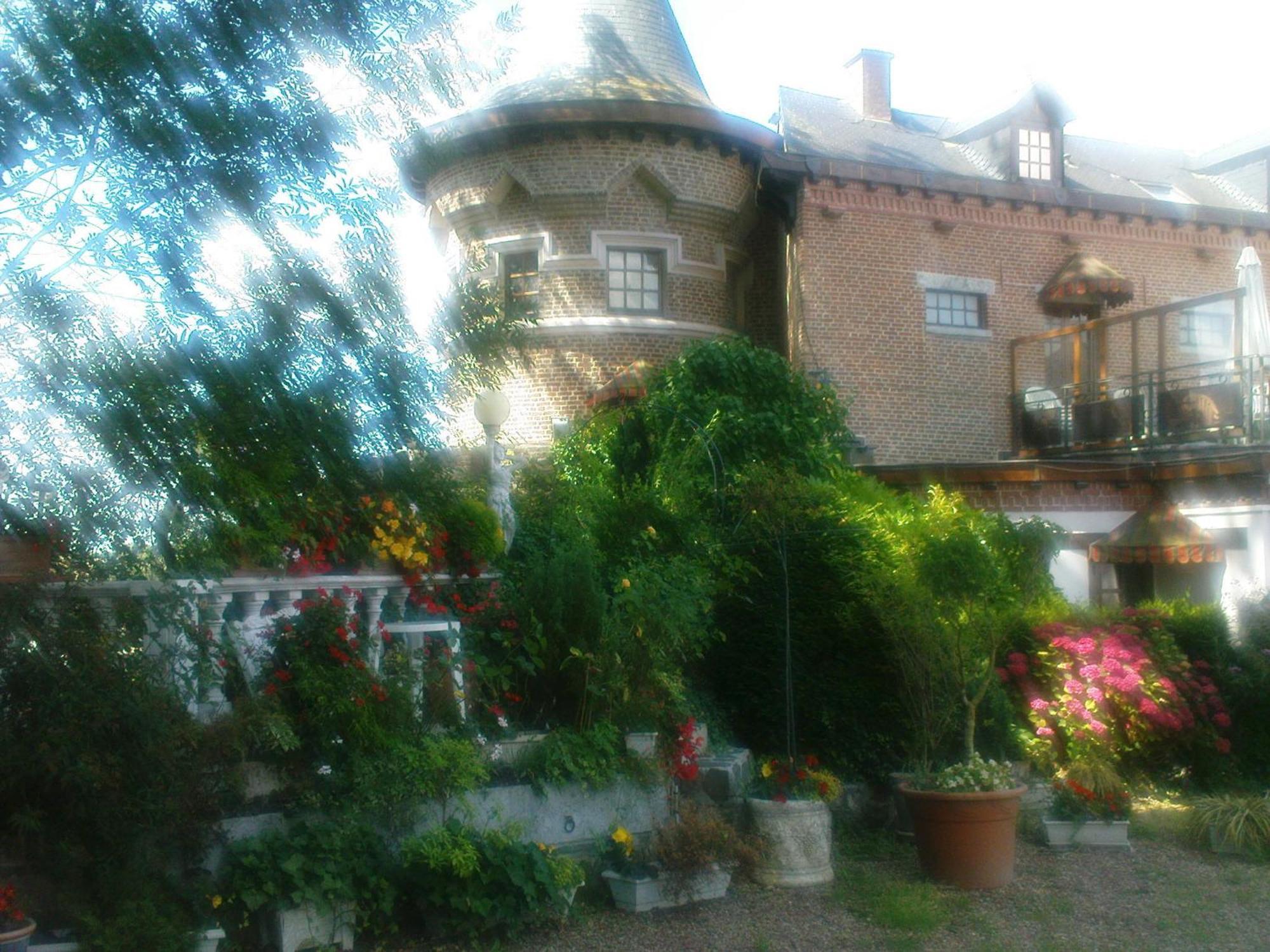 Chateau La Tour Du Roy Vervins Kültér fotó