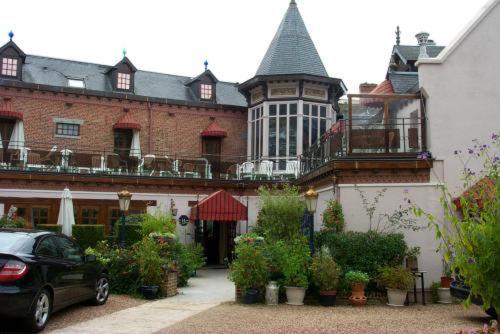 Chateau La Tour Du Roy Vervins Kültér fotó